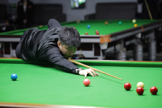 的中场故事 的中场故事