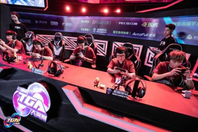 二是战术风 二是战术风